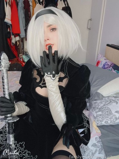 Monoki Chan - 2B (Selfie Set)